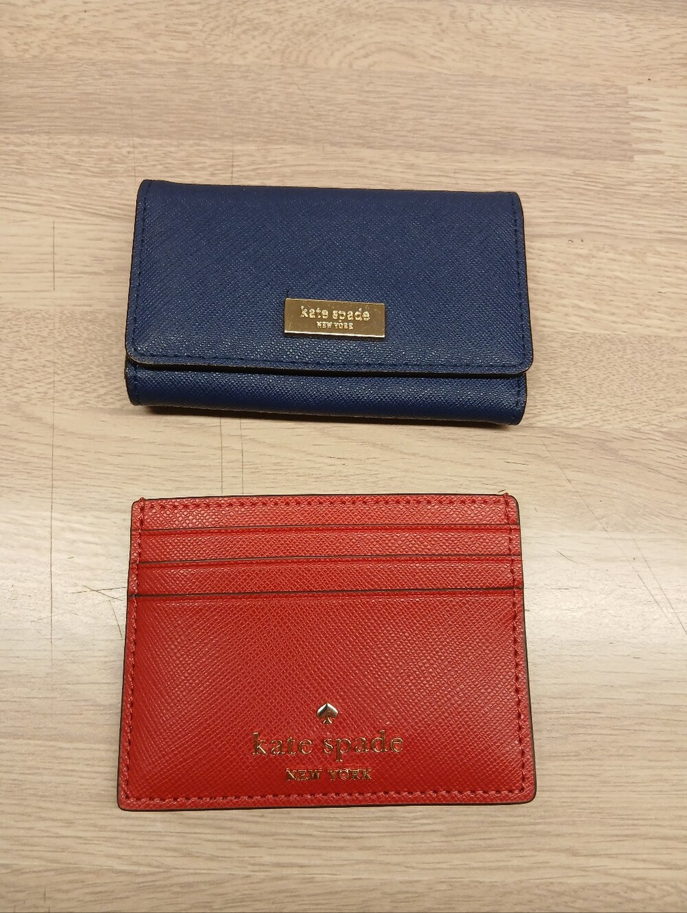 kate spade navy fold card /keys walletAnd  red card case.Price for 2